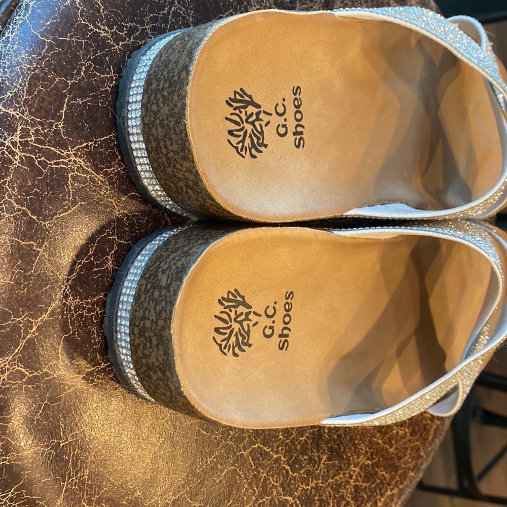 Rhinestone Slides - Picture 6 of 8